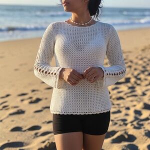 Westport White Open Weave Crochet Knit Sweater Scallop Trim Large